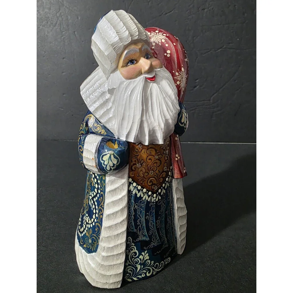 Vintage Hand Carved & Painted Russian Ded Moroz (Santa) Folk Art